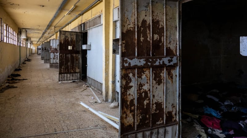 Nejobávanější věznice v Sýrii: Vězni líčí roky mučení a hladu. V osvobození už nevěřili