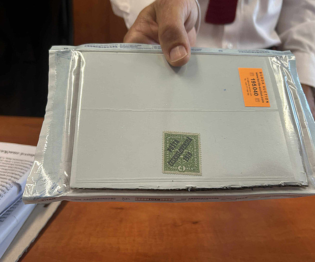 Spor o poštovní známku za miliony. Soud v Semilech určí, komu připadne