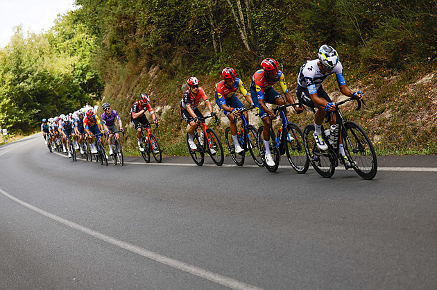 Vuelta ONLINE: Těžký úvod třetího týdne. Únik se rodil dlouho, balík ho nechává jet