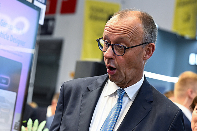 Německá deprese a asijský tah na branku. Čínská auta zazářila i v ulicích Mnichova