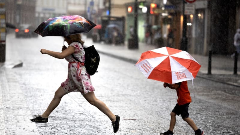 Extrémní srážky zasáhly Česko. MAPA ukazuje, kdy a kde znovu udeří bouřky