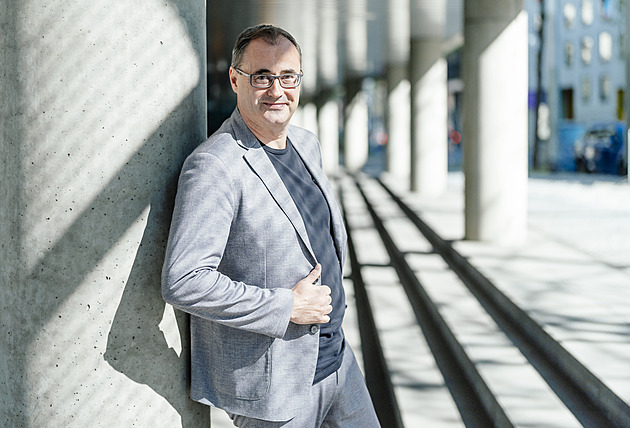 Vnitřní okruh ať si zaplatí hlavní město, říká pražský lídr motoristů Šťastný