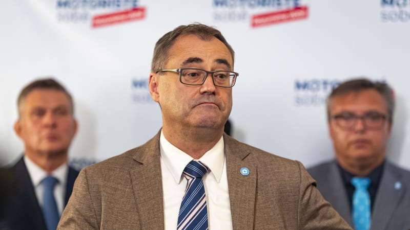 Šéfem Motoristů ve Sněmovně bude Šťastný. Nemusí to být ale nadlouho, zní ze strany