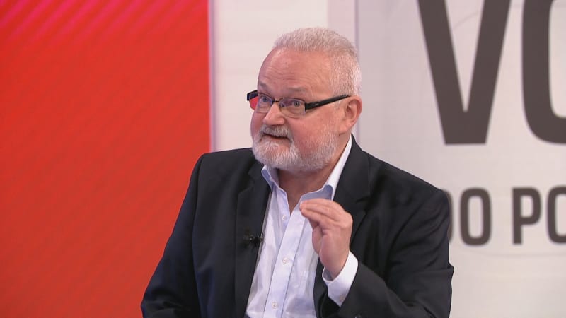 Schmarcz o kauze Turek: Motoristé mohou ustoupit těžko, Babiš vůbec. ANO doufá v zásah Hradu