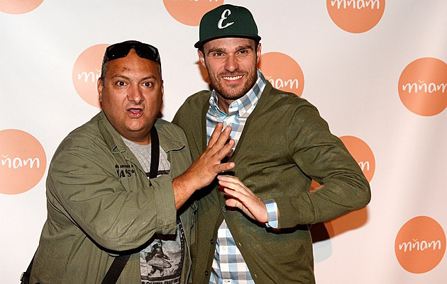 Patrik Hezucký nemohl odvysílat ranní show, Leoš Mareš se neubránil pláči