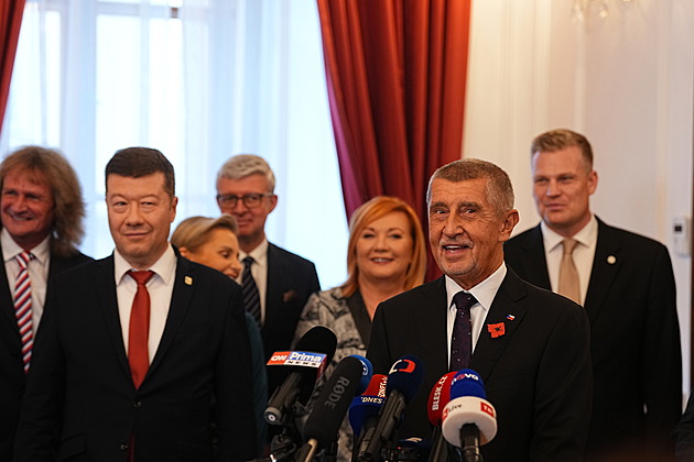 Vytvořit registr neziskovek bude drahé, Babiš kontrolu dřív zastavil, říká expert