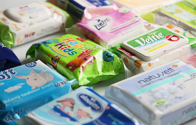 Odpad opět podraží. Chybí odvody za úklid vlhčených ubrousků