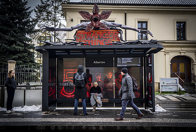 Zastávky jako brána do obráceného světa. Praha má atrakci pro fanoušky Stranger Things