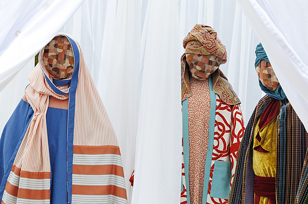 Brusel pobouřil betlémem „pro všechny“ bez obličejů. Ježíškovi sťali hlavu