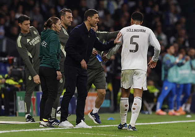 Alonso zápas pravdy prohrál, v Realu ale zatím nekončí. Stojíme za ním, zní z kabiny