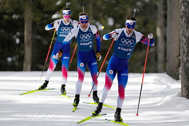 Biatlon na ZOH 2026 ONLINE: Muži jedou sprint, Mikyska jde na trestné kolo