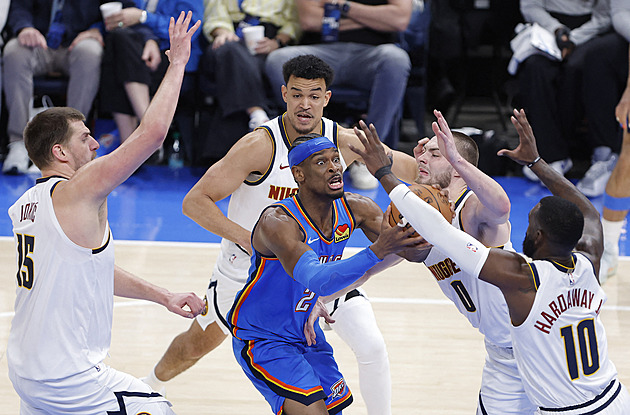 Gilgeous-Alexander vyrovnal Chamberlaina a táhl Thunder k další výhře