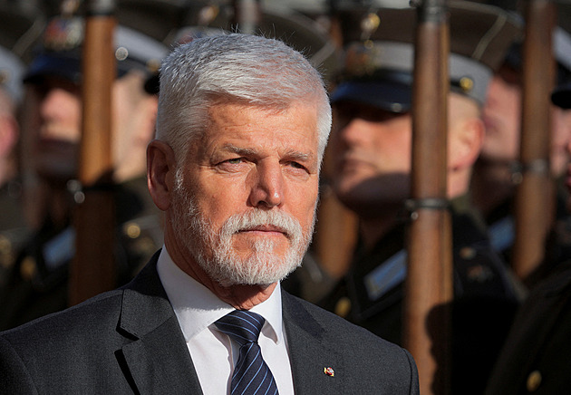 Pavel zahájil návštěvu Litvy. Bude jednat o ruské hrozbě, navštíví památník padlých