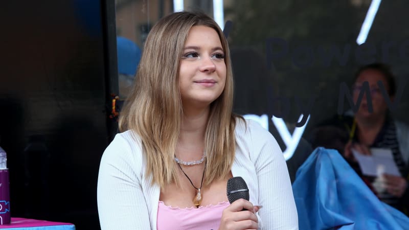 Zesnulou Mínu několikrát resuscitovali. Matka k ní chtěla dostat kvalitnější doktory