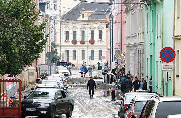 Krnov spustil klíčové opravy po povodních v centru města