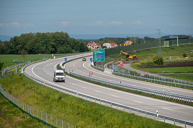 Spolky dál napadají dokončení dálnice D49. Odvolaly se i proti novému povolení