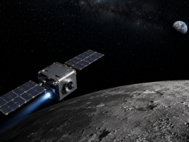 Satelit velký jako kufr zamíří za Měsíc. Má najít signál úplného počátku vesmíru
