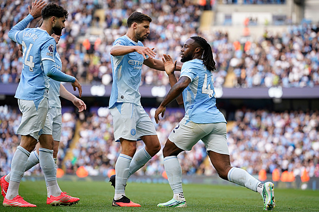 ONLINE: City zvládlo přestřelku, Liverpoolu stačil k výhře jeden gól. V akci United